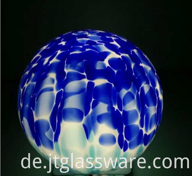 glass garden ball 01